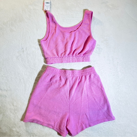 Hello Kitty Pink Tank and Shorts Set - Picture 3 of 6